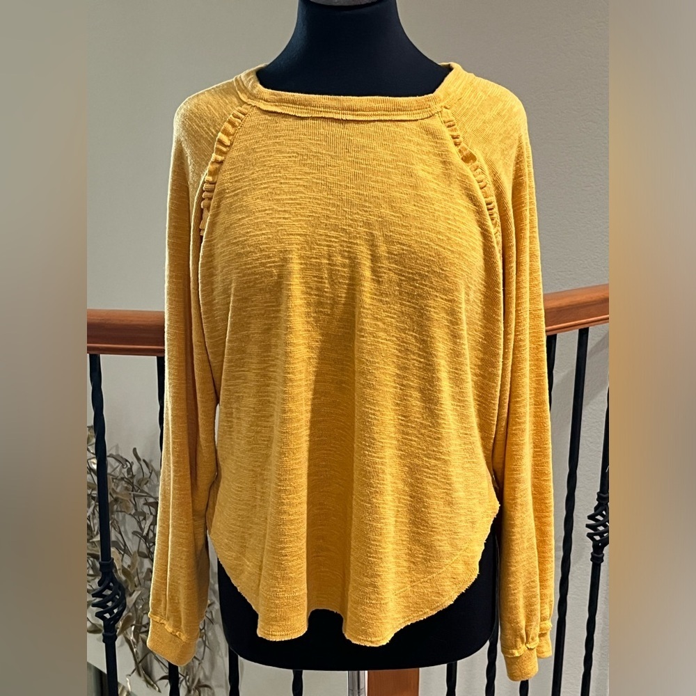 Pilcro Mustard Long Sleeve RUFFLE Tee WOMEN SIZE M - Picture 4 of 10